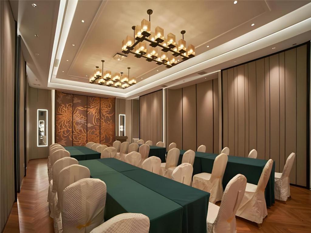 Metropolo Hotel Shijiazhuang Yuhua Wanda Plaza Exterior photo