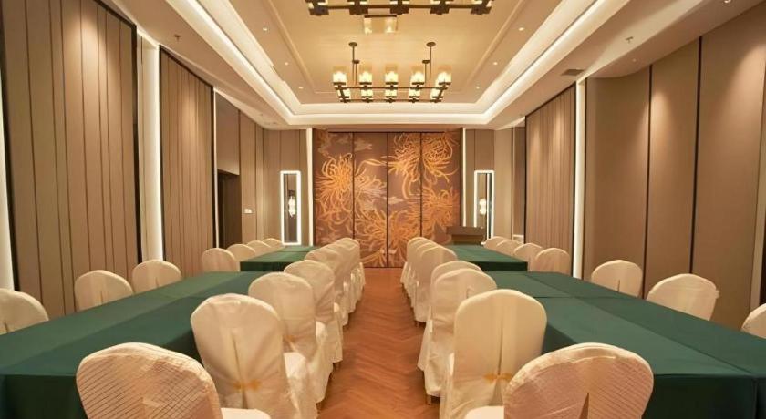 Metropolo Hotel Shijiazhuang Yuhua Wanda Plaza Exterior photo